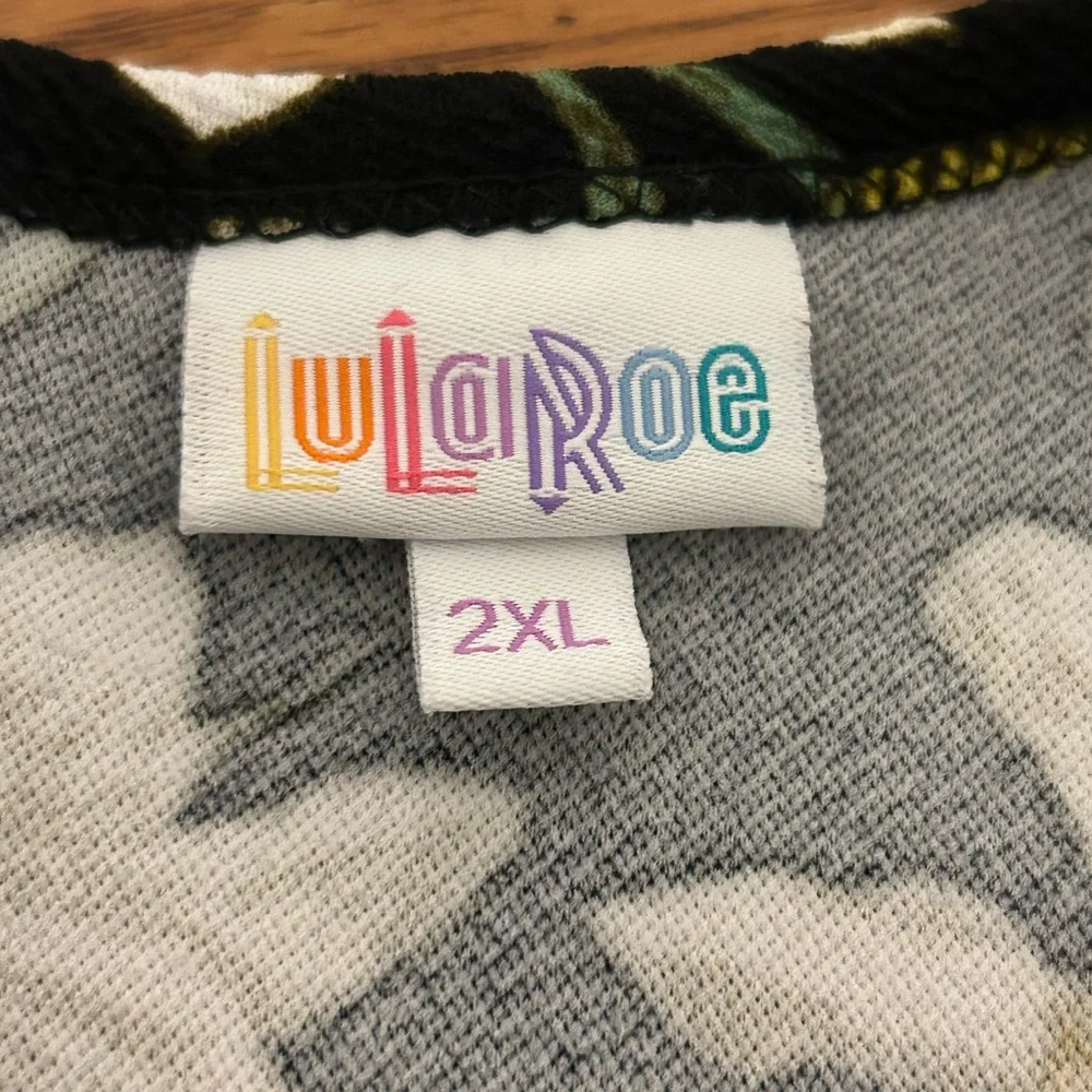 Lularoe Daffodil Dress Yellow on Black Size 2XL